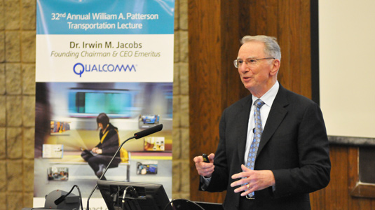Irwin M. Jacobs delivers the 32nd annual William A. Patterson Transportation Lecture. Photo courtesy of Evanston Photo.