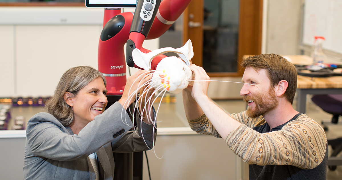 Professor Mitra Hartmann's Sensory and Neural Engineering (SeNSE) Group integrates biomechanics, animal behavior, neurophysiology, and robotics to investigate how movement shapes sensory experience. 