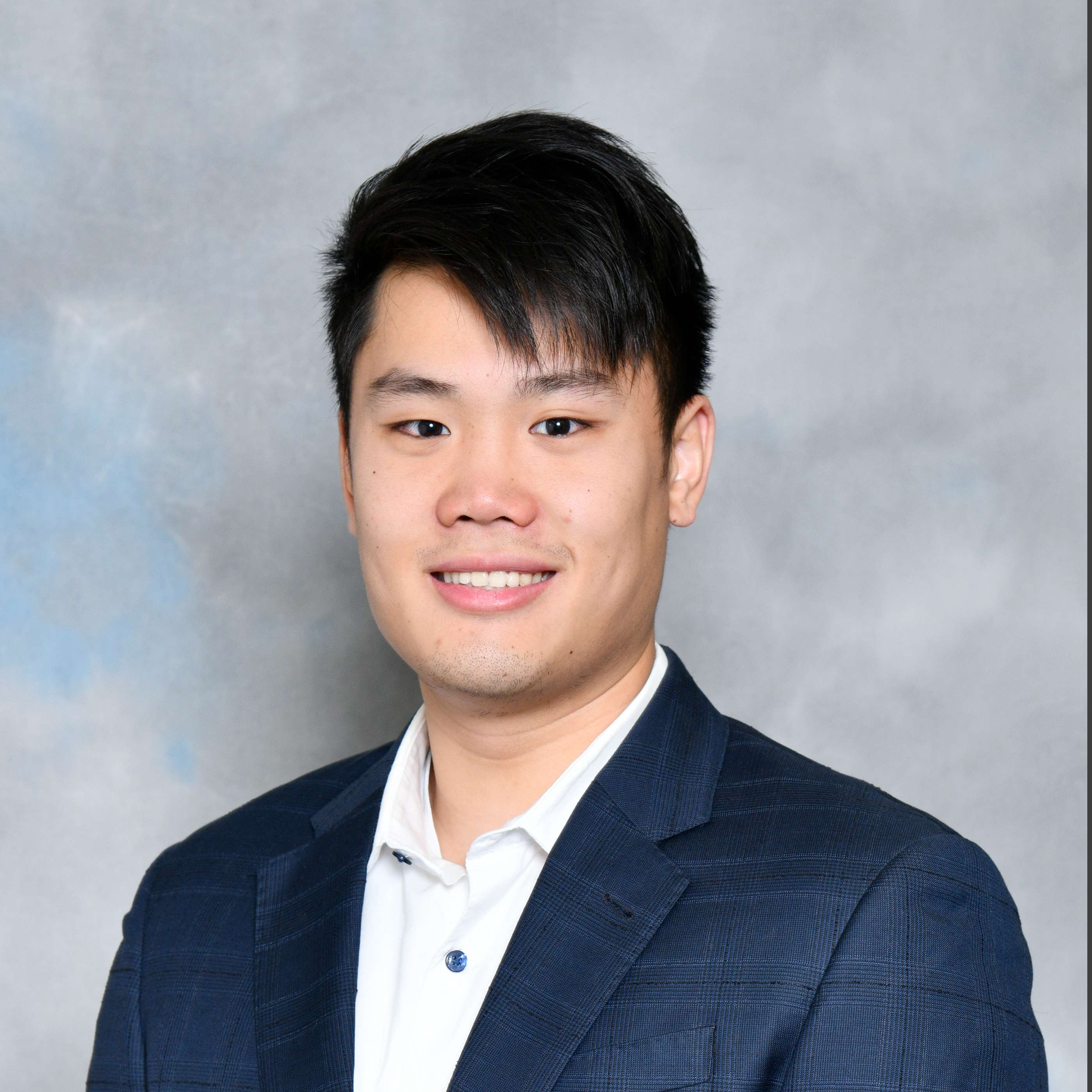 Photo of Curtis Hu