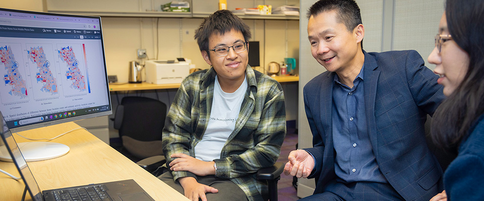 Prof. Marco Nie with students