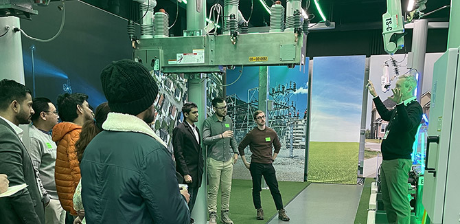MEM students at S&C Electric Company
