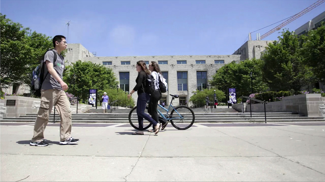 Explore McCormick Northwestern Engineering Explore McCormick Northwestern Engineering