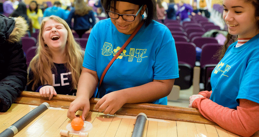 Northwestern Engineers and Chicago-area youth collaborated for a design challenge called "Green Mobile."