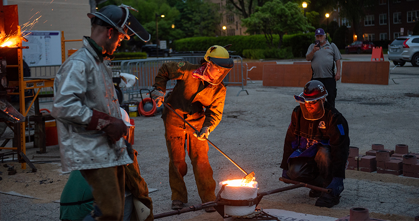 In the "Leonardo, Geometry, and the Art of Manufacturing" class, students conduct an iron pour. Credit: Rob Hart
