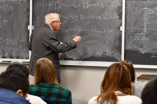 Bažant teaches Stability of Structures, a popular course for graduate engineering students, in November 2019.