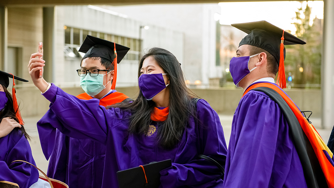 Grad on phone