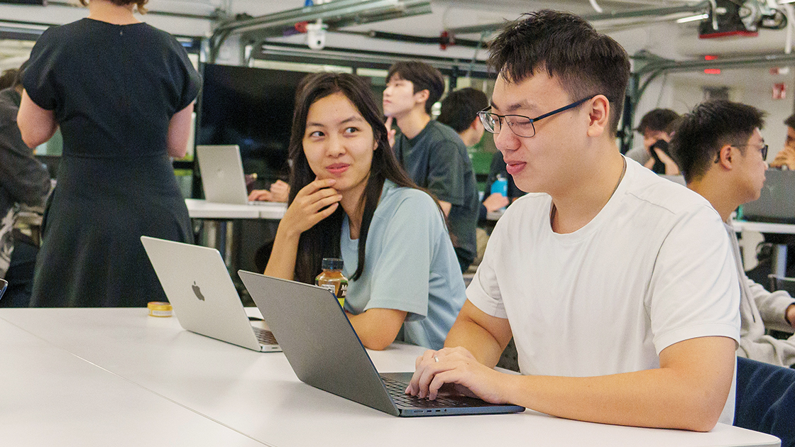 Software Studio students work in agile development teams