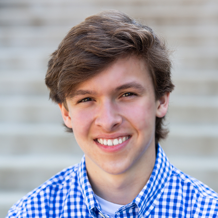 Turner Davidson headshot