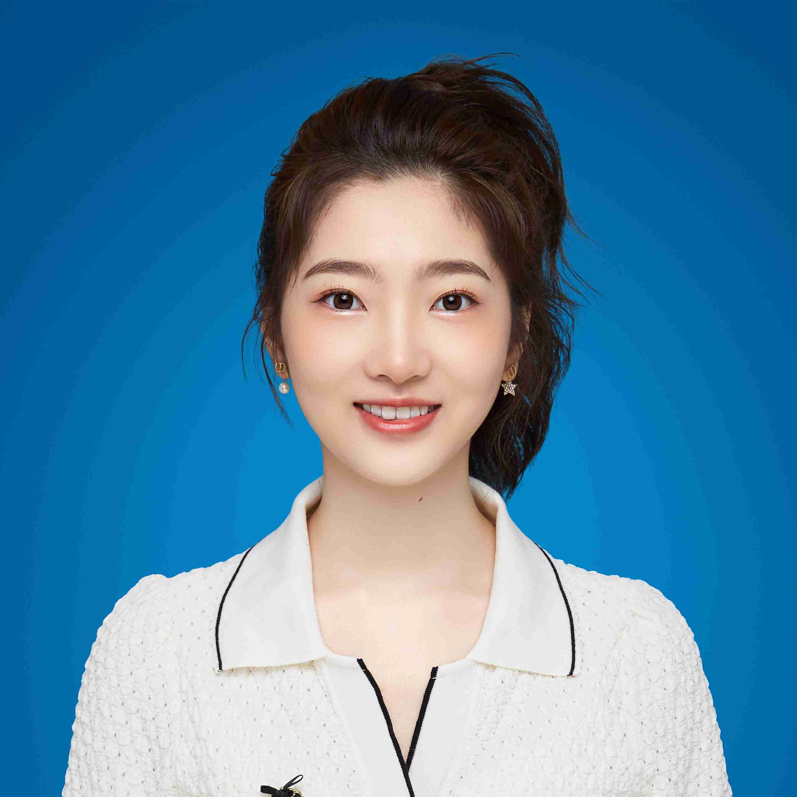 Photo of Jiaqian Zhang