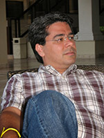 Julio Santos-Munné